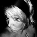Seeking A Woman To Fuck My Pussy And Make Me Scream.